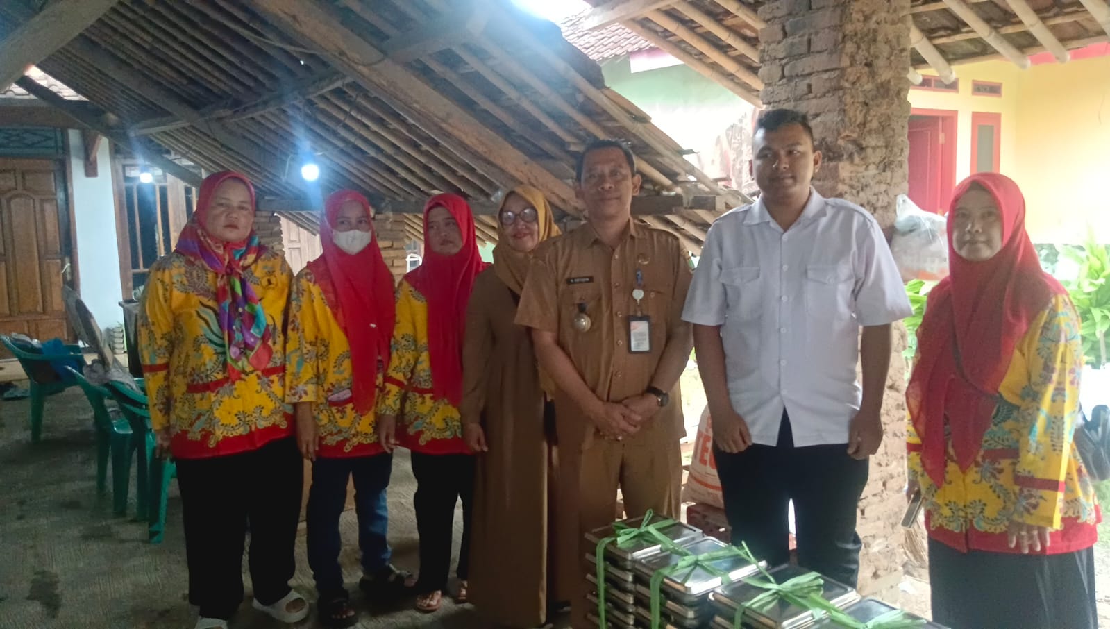 Pembagian MBG di posyandu link. jerang barat